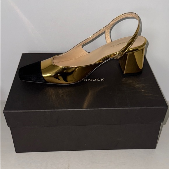 Gold and Black Slingback Heels - Picture 1 of 4